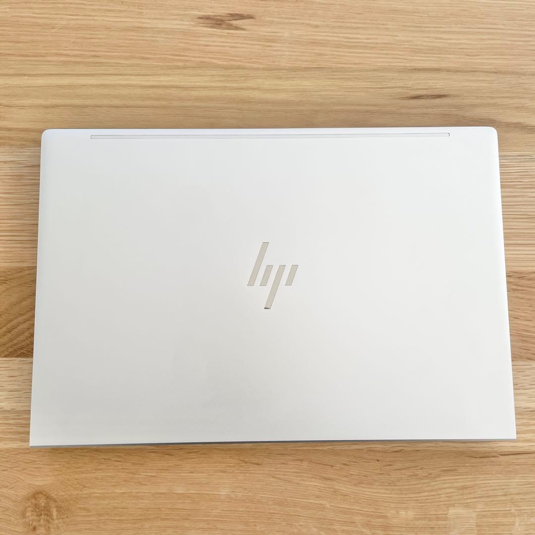【極美品】HP 2023年製 第13世代 i5 メモリ16GB バッテリー超優良