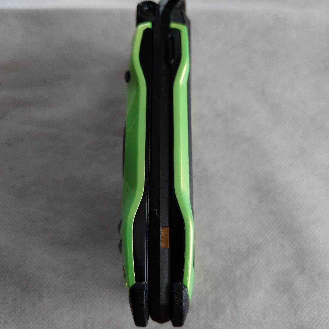 au グリーン　KYY31 KYOCERA G'zOne TYPE-XX