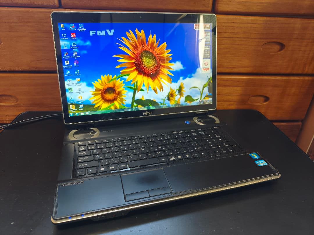 富士通ノートパソコン LIFEBOOK NH77/ED/テレビ放送