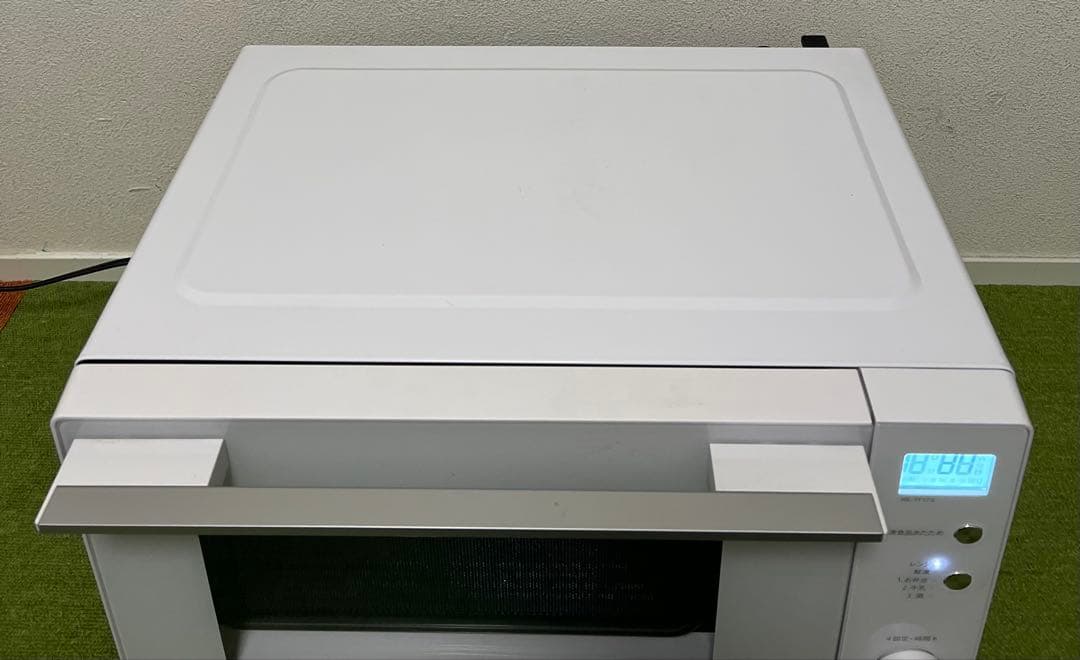美品 SHARP 電子レンジ　ヘリツフリ 2020年製 ホワイト 電子レンジ