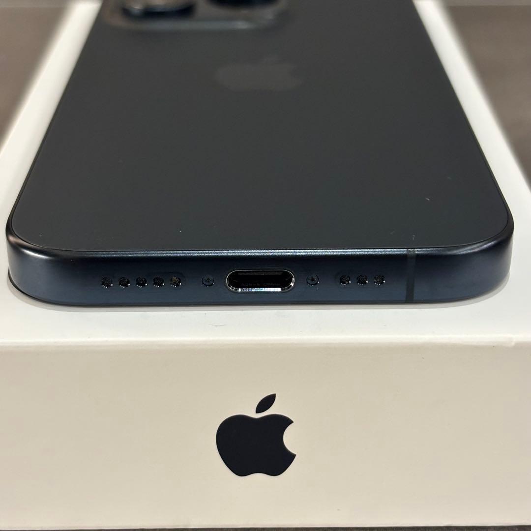 iPhone 15 Pro 256GB ブルーチタニウム
