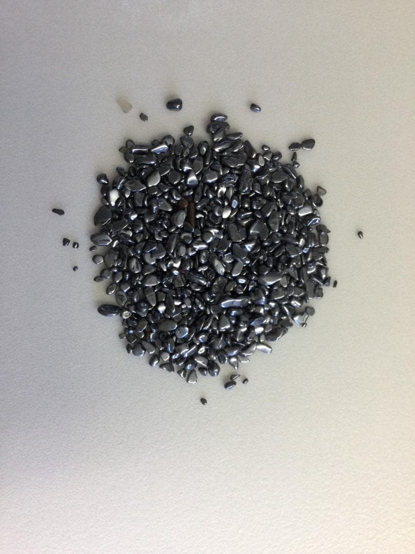 テラヘルツ鉱石を入れたネックレス 長さ50cm オレンジ色