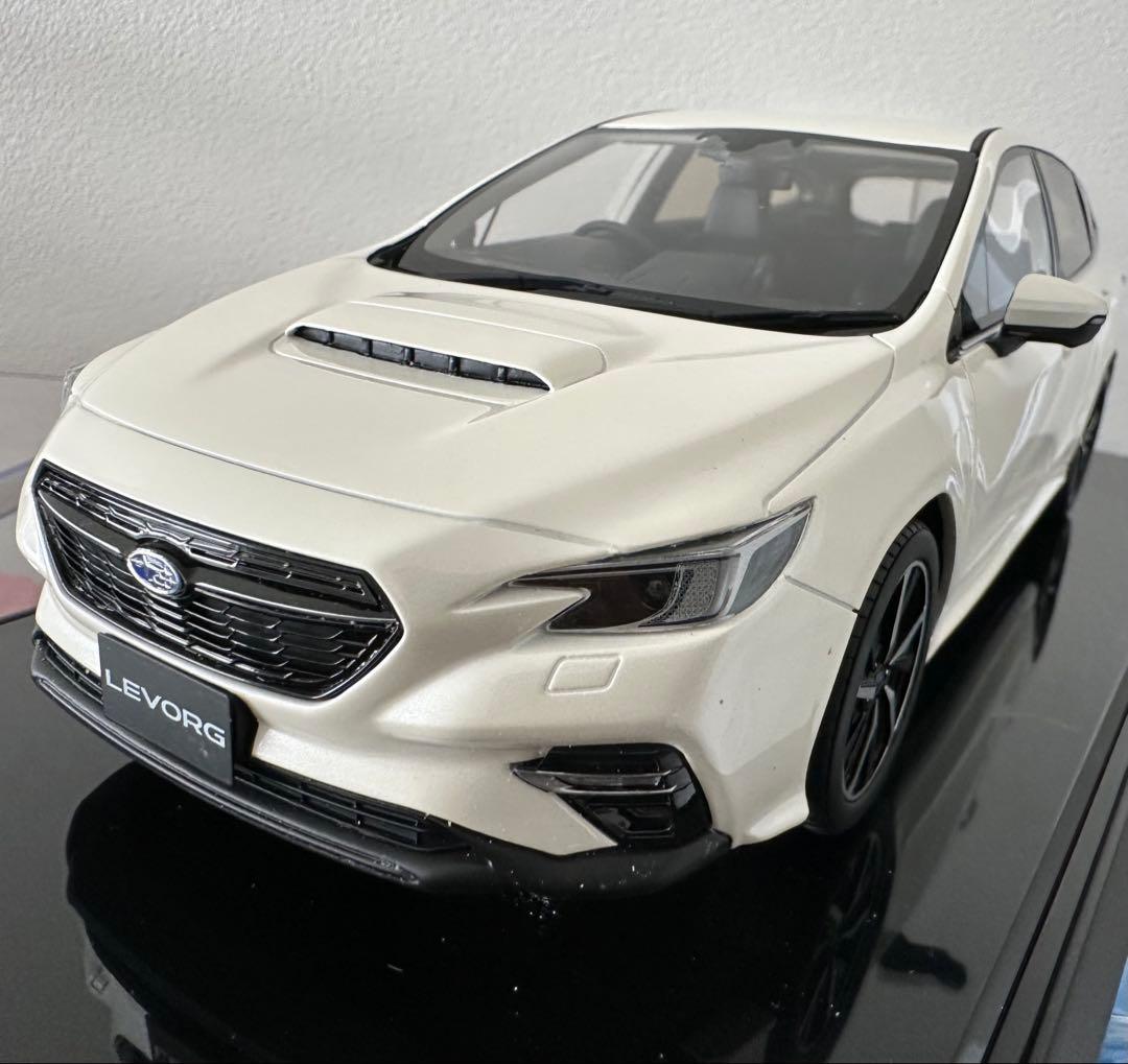 京商サムライLEVORG ホワイト1/18ミニカー