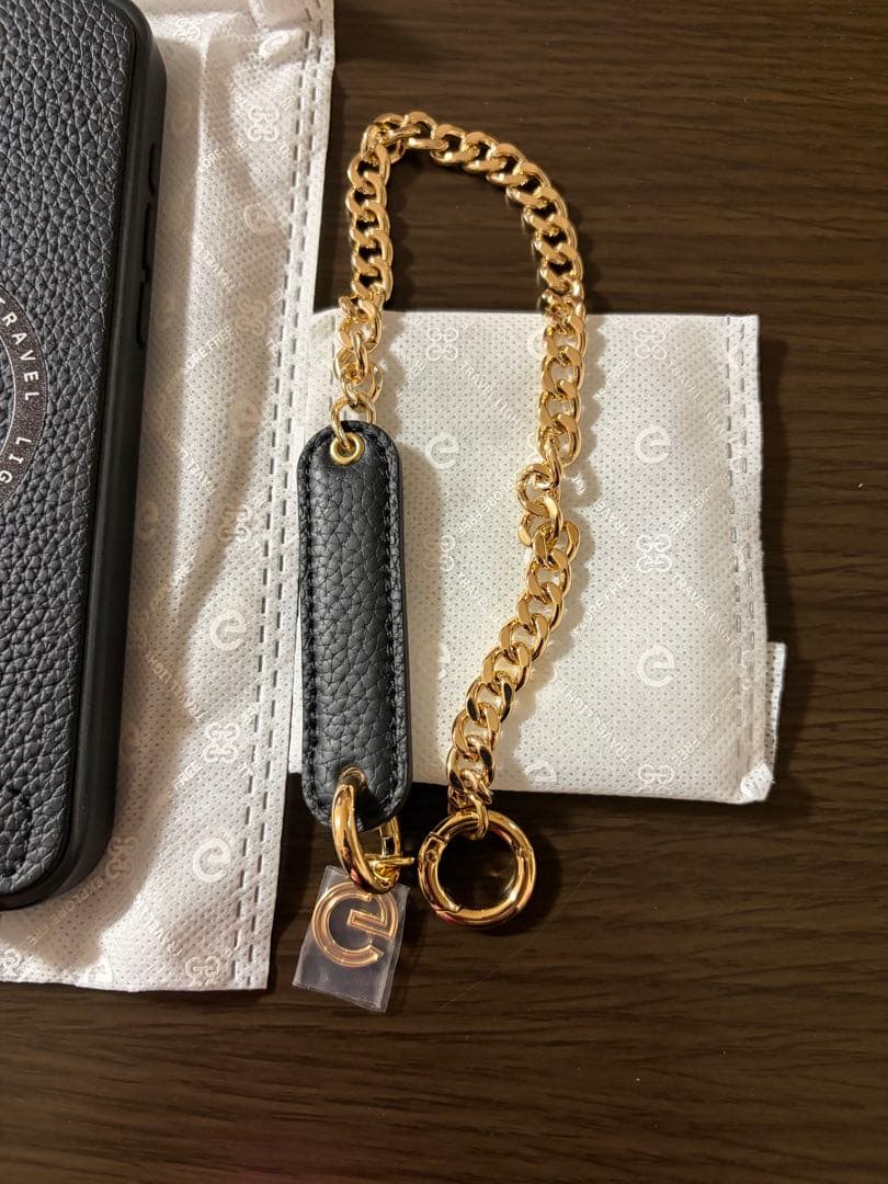 custypeブラック iPhoneケース 15promax