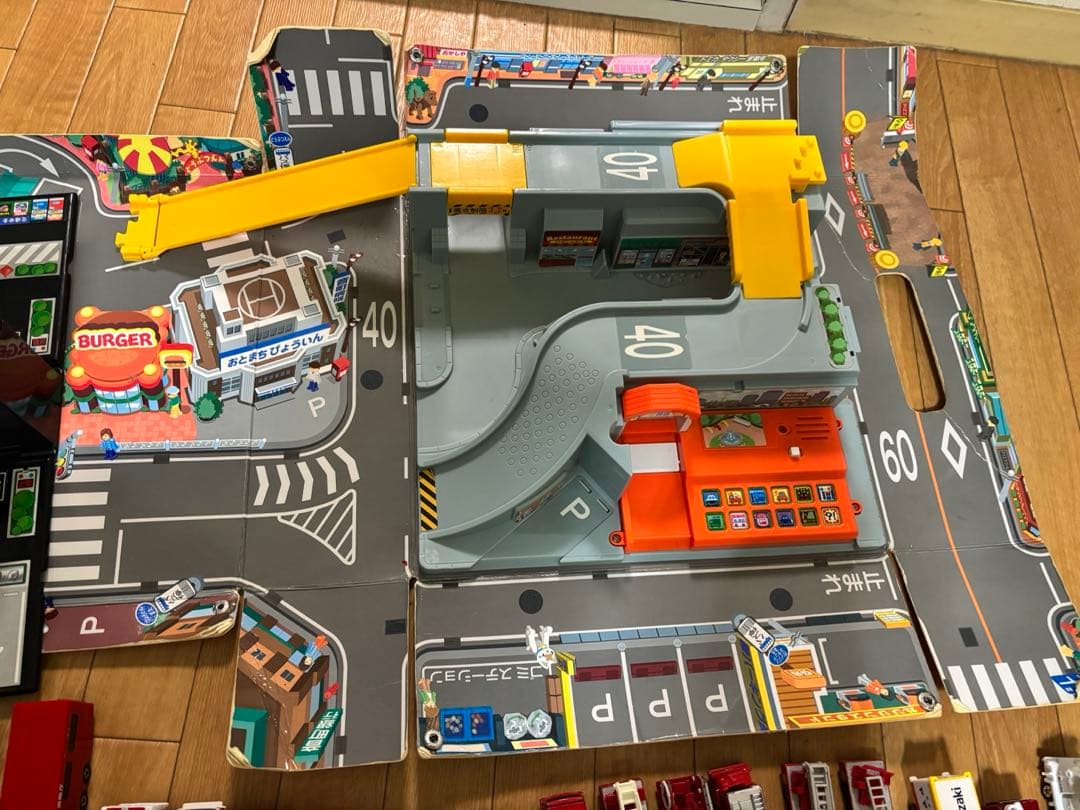 トミカまとめ売り　トミカタウン付き