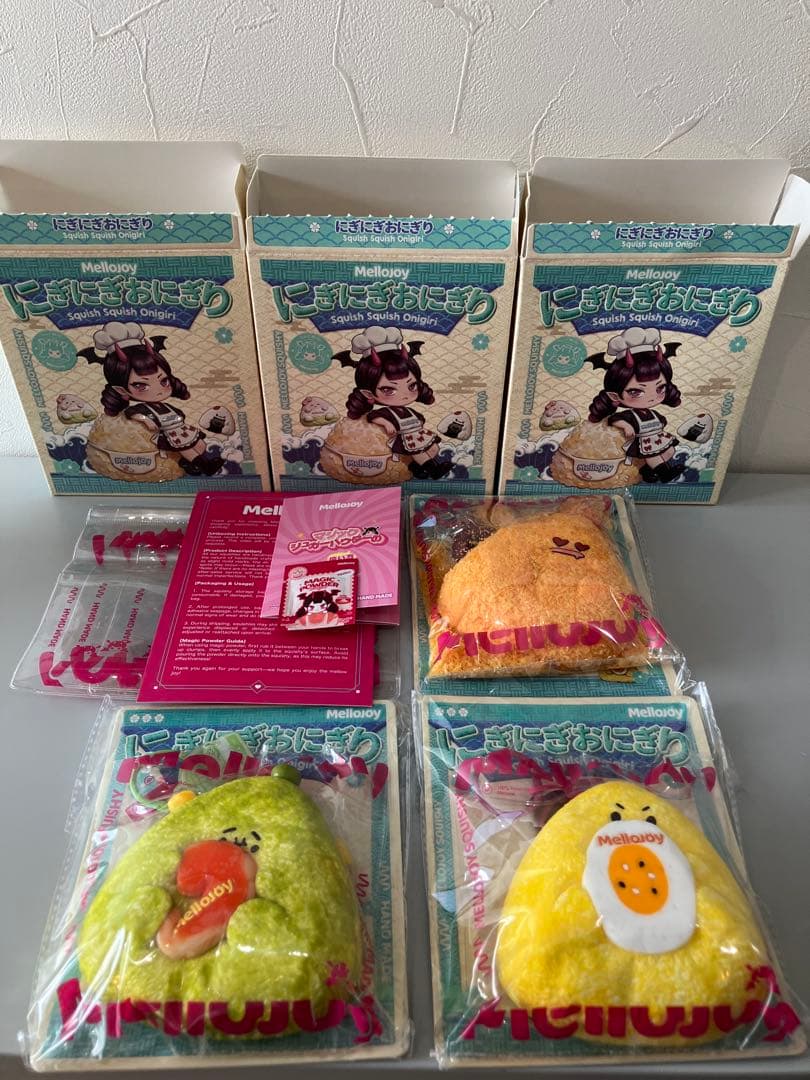 メロジョイ　おにぎり　公式箱発送　サクサク　エビ半熟卵　Mellojoy 未開封