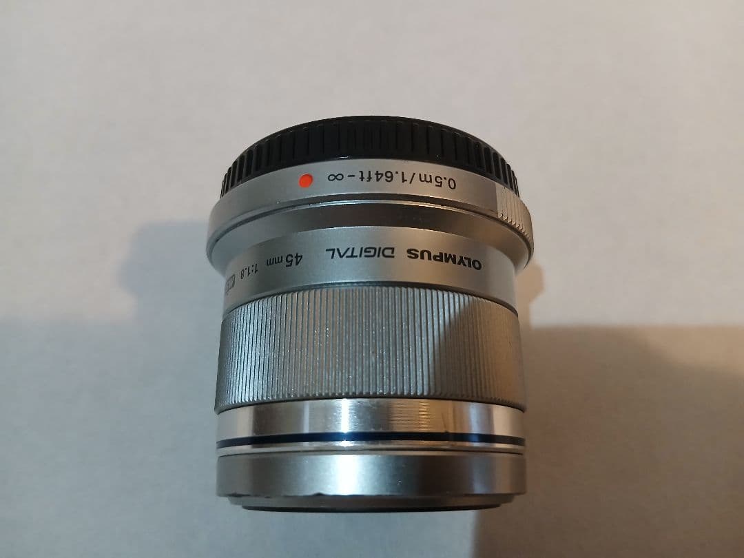 Olympus M.Zuiko Digital 45mm f/1.8中古