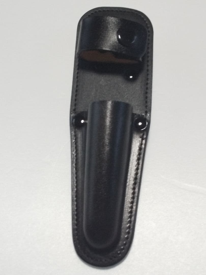 非常に入手困難な漢字刻印有り。警棒ケース