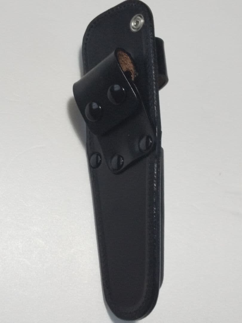 非常に入手困難な漢字刻印有り。警棒ケース