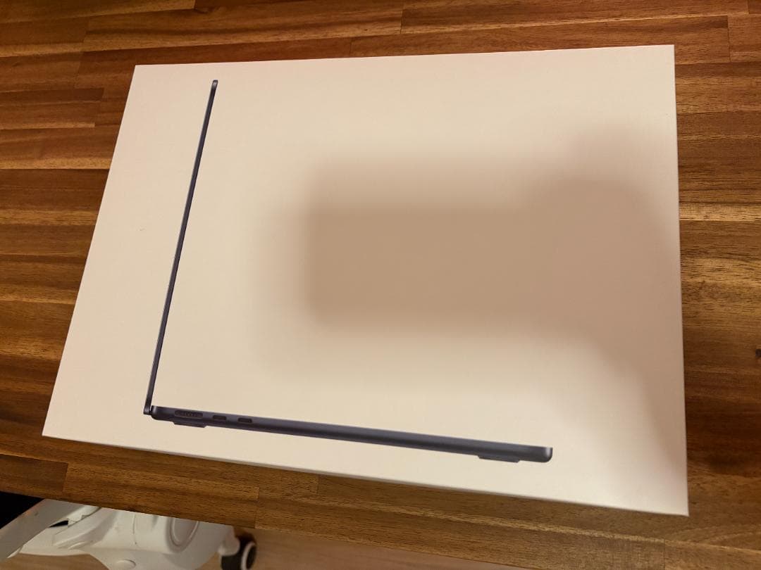 MacBookAirM2 8GBメモリ 512GB SSDミッドナイトおまけ付