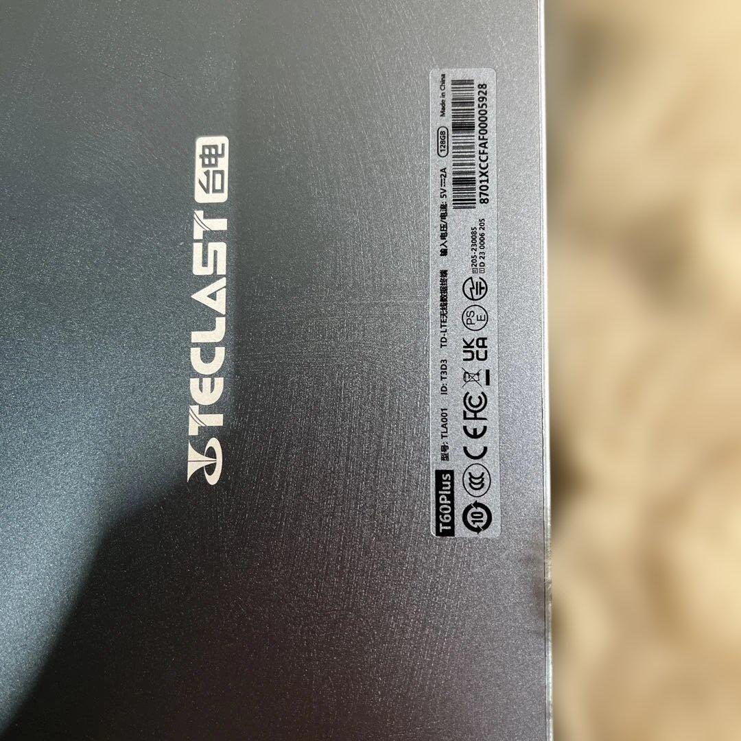 タブレット T60Plus TECLAST 128GB
