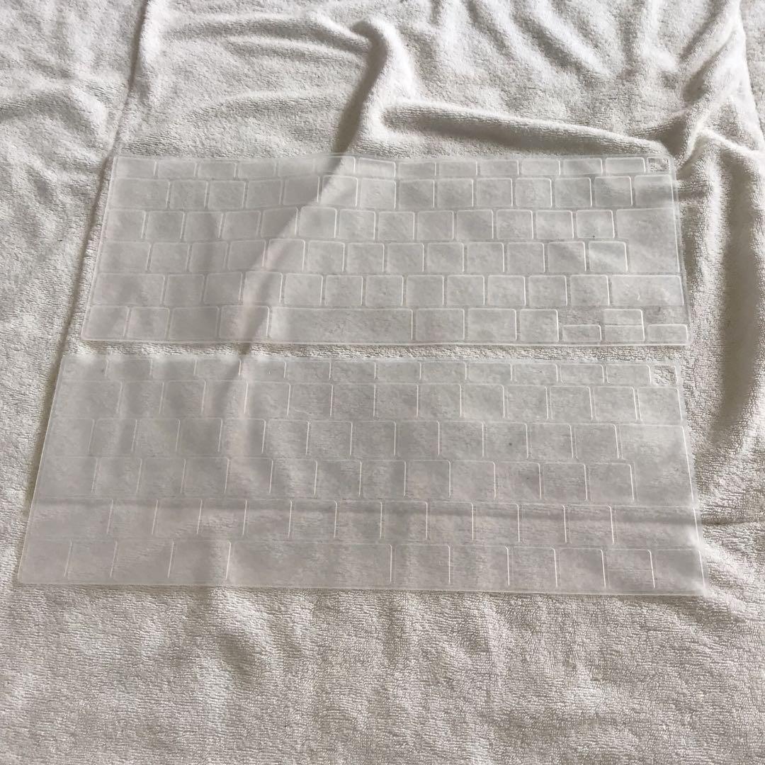 ノートパソコンケース MacBook Pro 13 ホワイト 蝶 キーボード