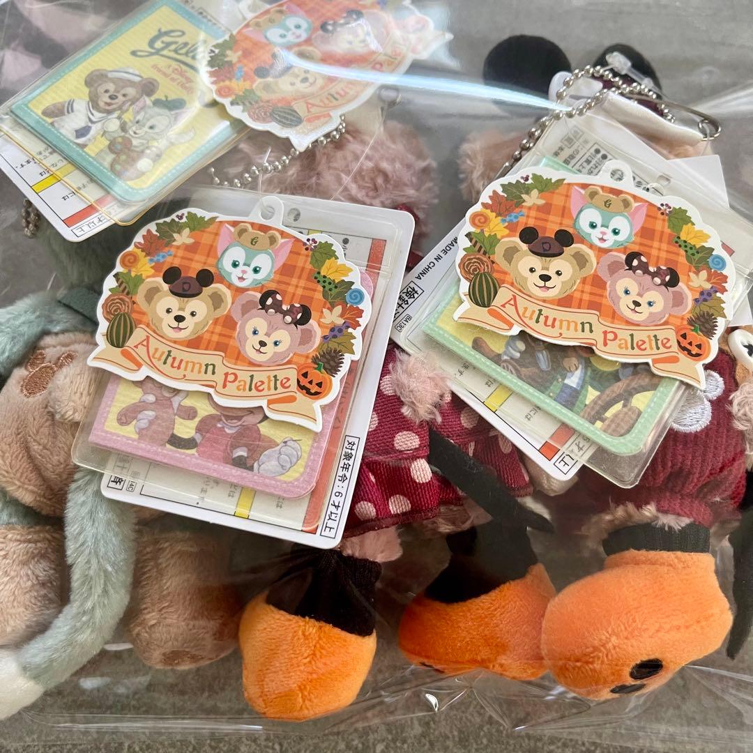 新品未使用　ダッフィー　ぬいぐるみバッジ