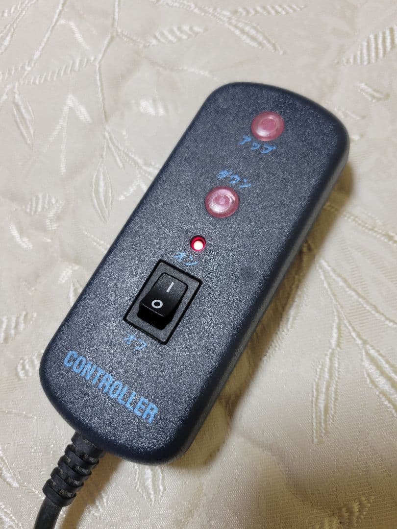 折りたたみ電動ベッド / シングルサイズ / ホワイト