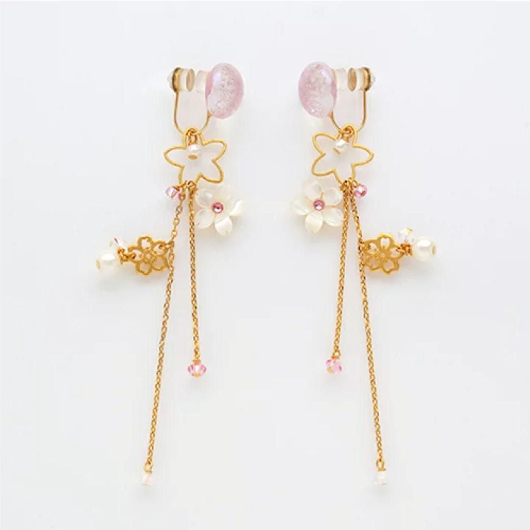 桜のイヤリング