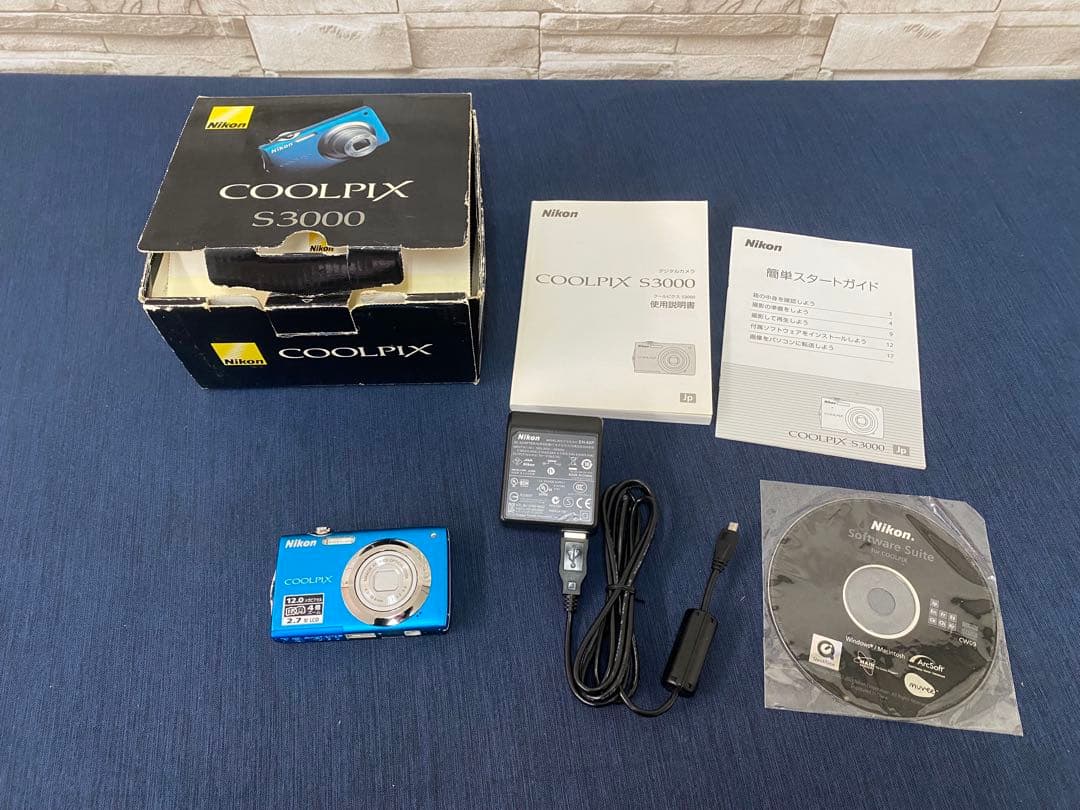 Nikon COOLPIX s3000 コンパクトデジタルカメラ