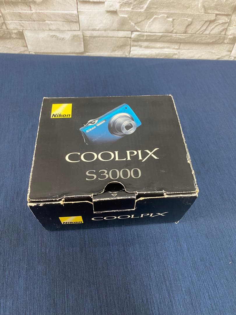 Nikon COOLPIX s3000 コンパクトデジタルカメラ