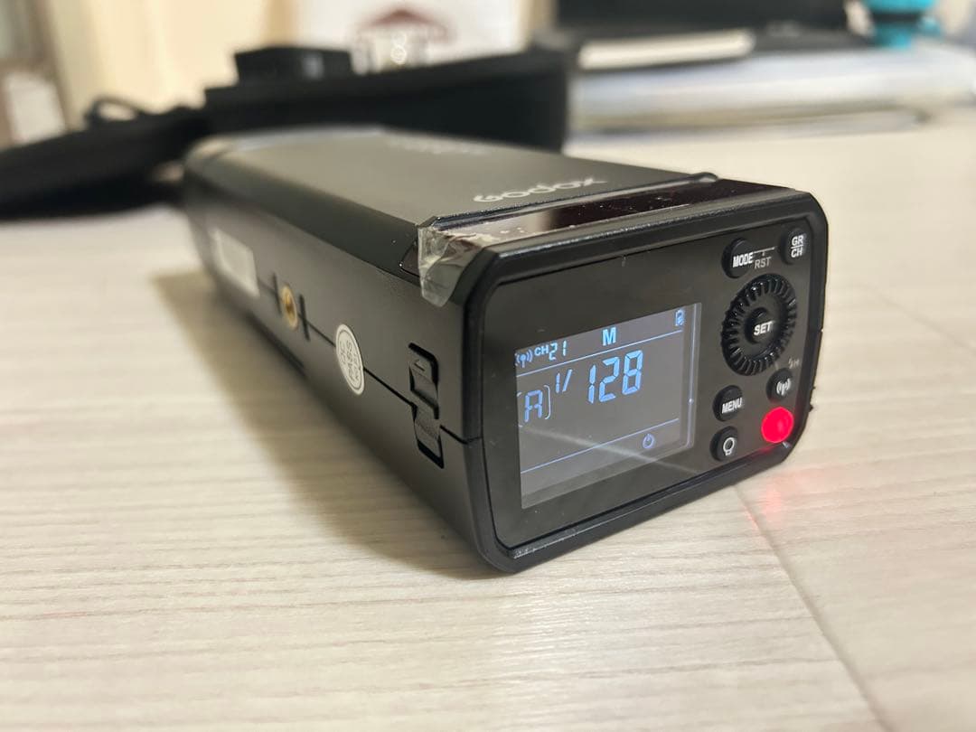 Godox AD200 Pro (ポケットフラッシュ)