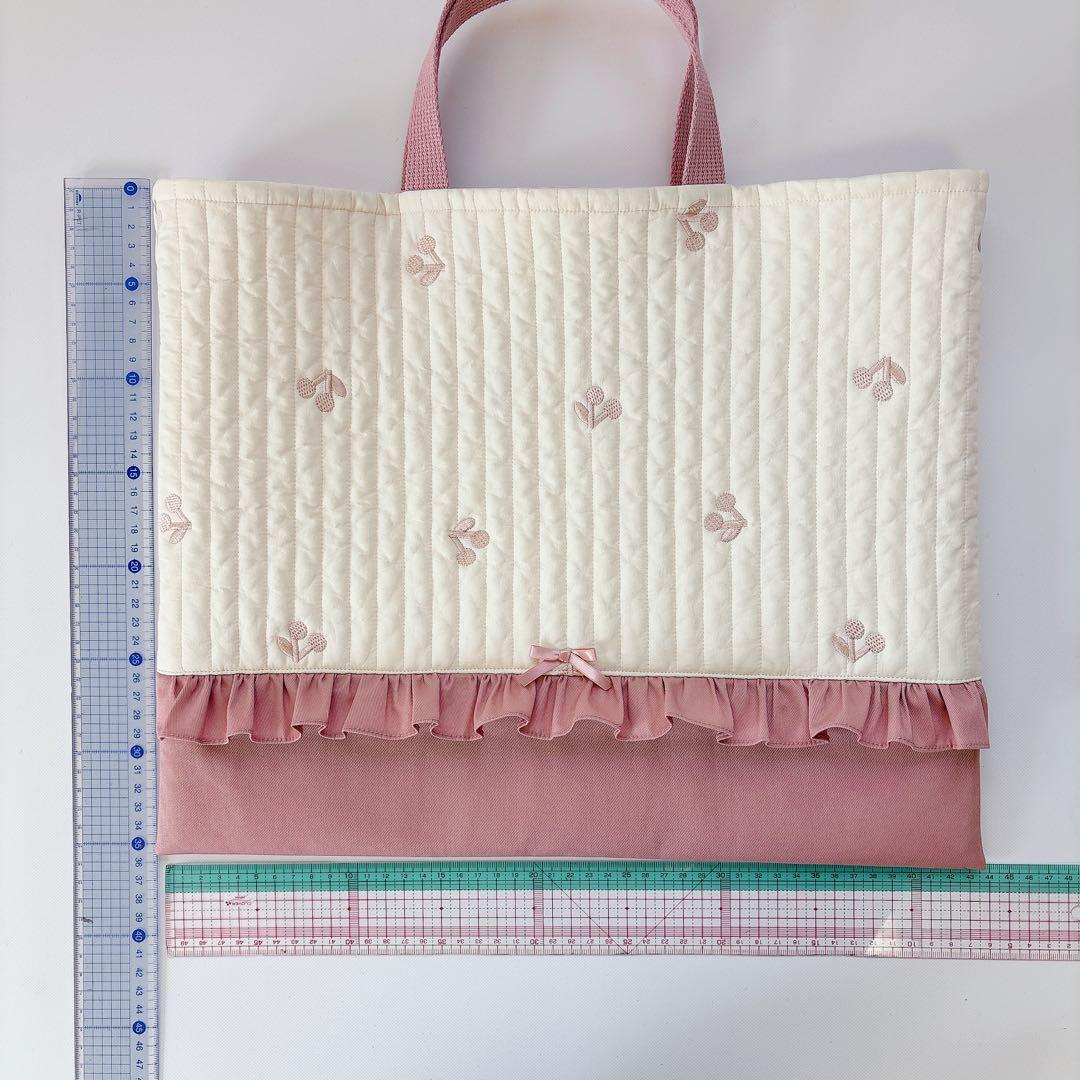 ♡ a .様　レッスンバッグ　上履き袋　体操着袋　ヌビ　ハート　キルト