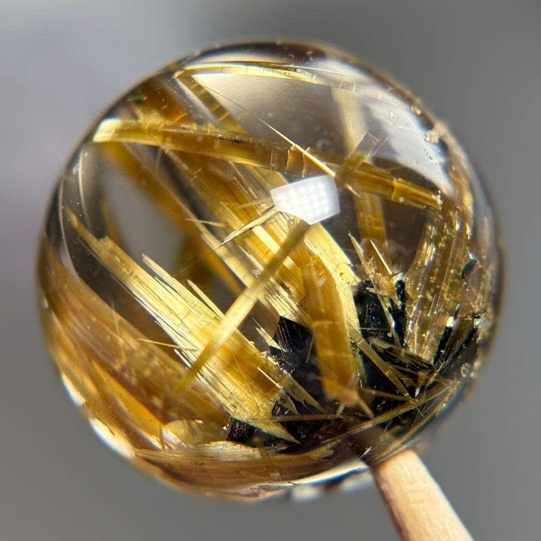 極上　ぷるギラ　タイチンルチルクォーツ　K914