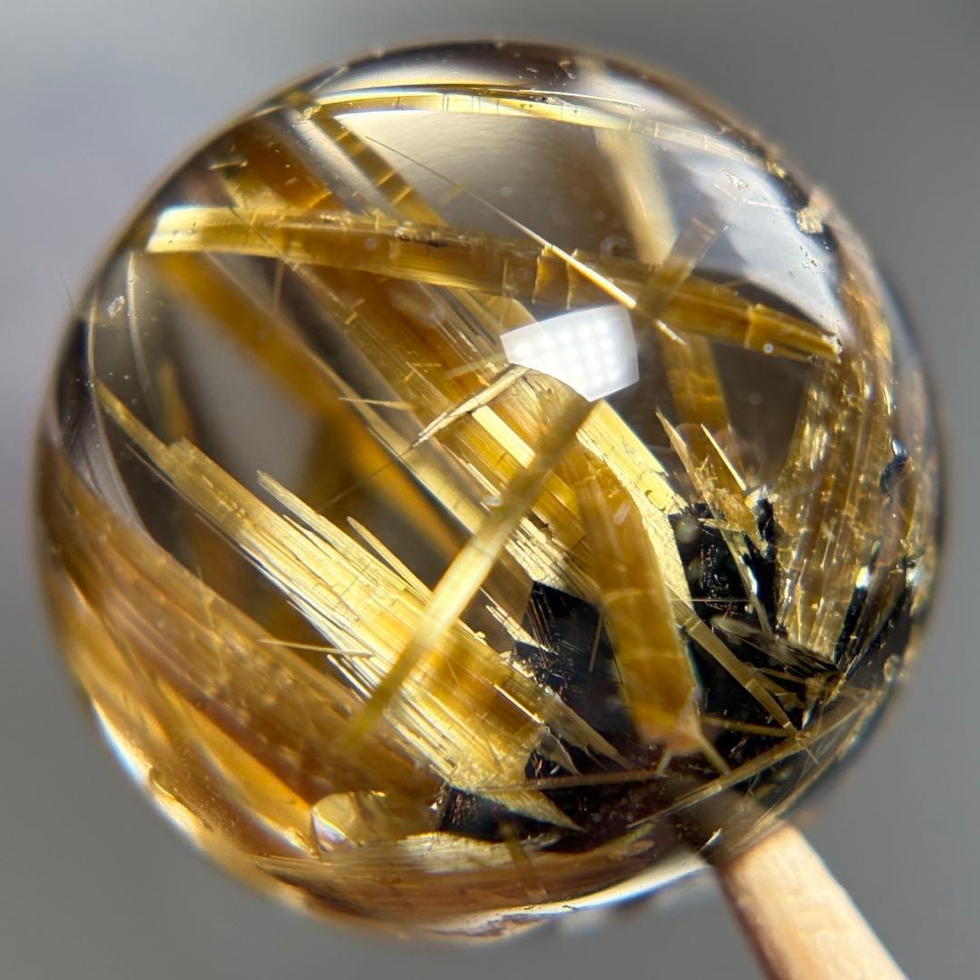 極上　ぷるギラ　タイチンルチルクォーツ　K914