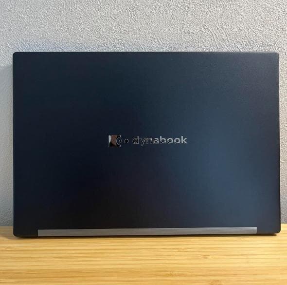 美品 東芝 2022年モデル 第11世代 i5 FHD 16GB 軽型