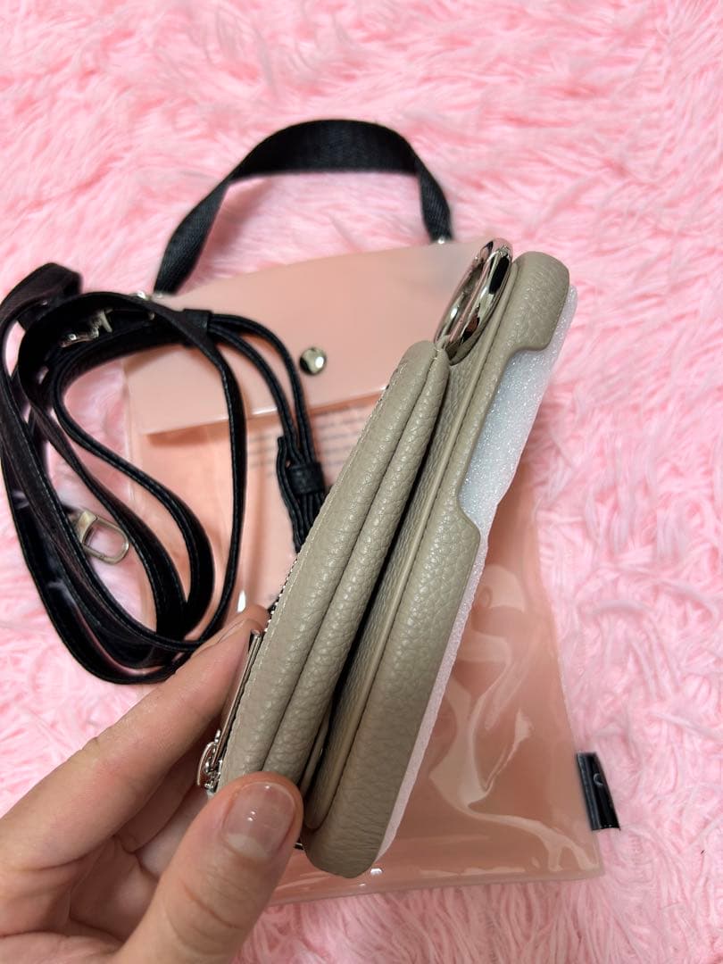 ajew iPhone14ケース