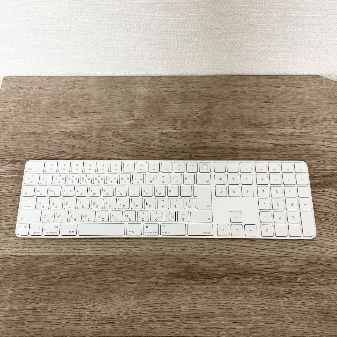 iMac M3 2023 24インチ 24GB / SSD512GB シルバー