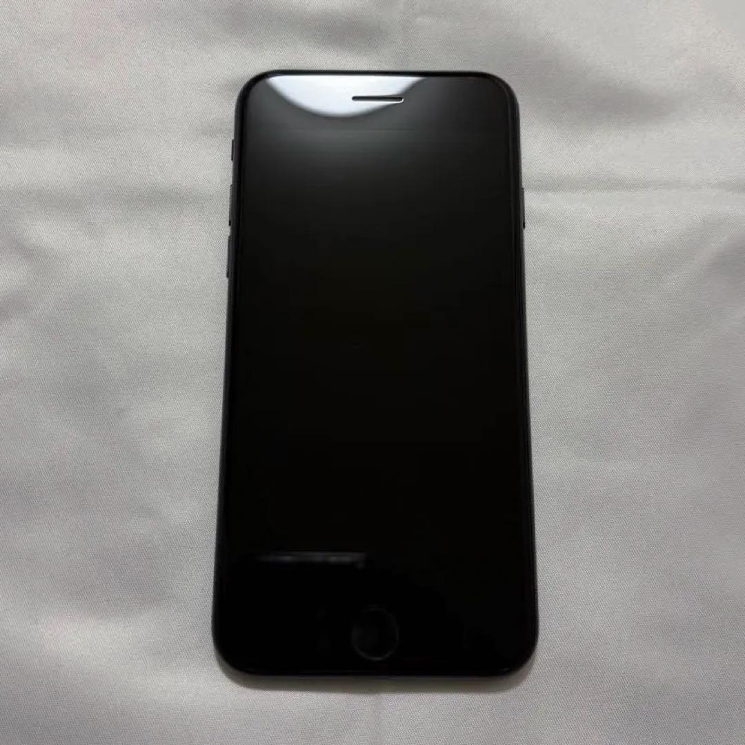 Apple iPhone SE2 64GB SIMロックなし 美品