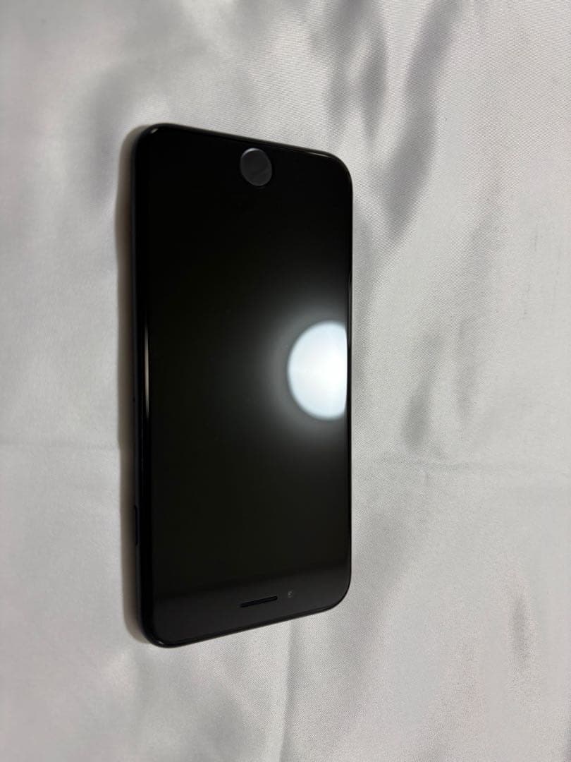 Apple iPhone SE2 64GB SIMロックなし 美品