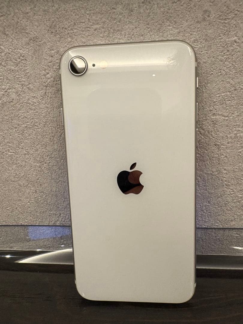 iPhone se 第2世代 ホワイト 128GB