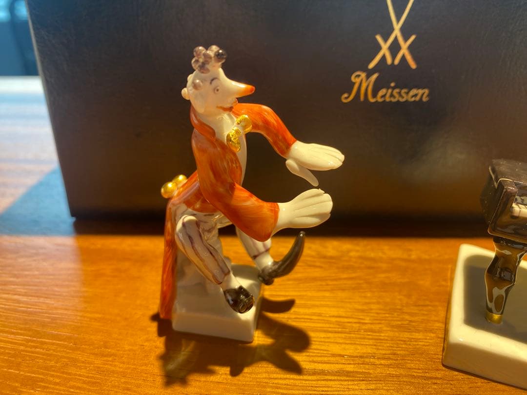 Meissen 陶器フィギュア ピアノと犬