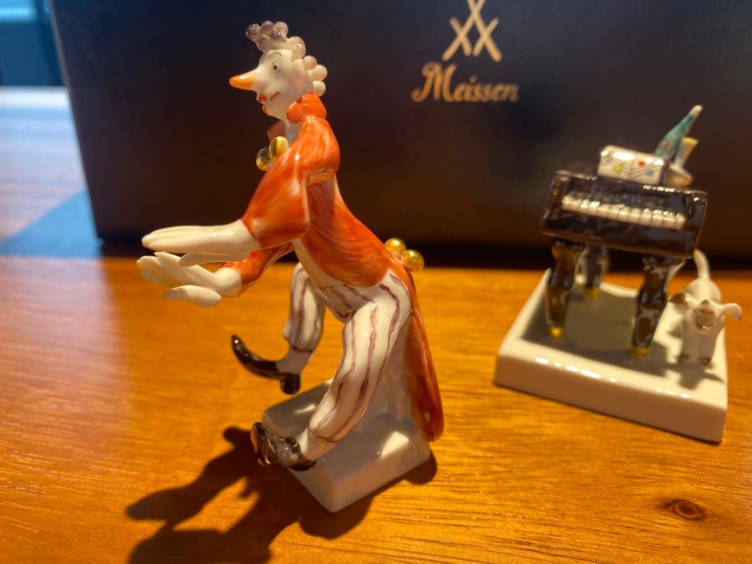 Meissen 陶器フィギュア ピアノと犬