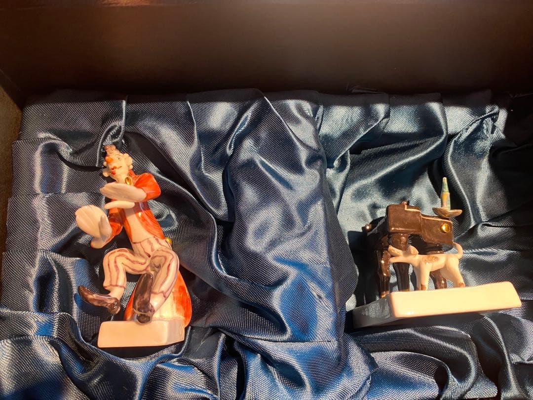 Meissen 陶器フィギュア ピアノと犬
