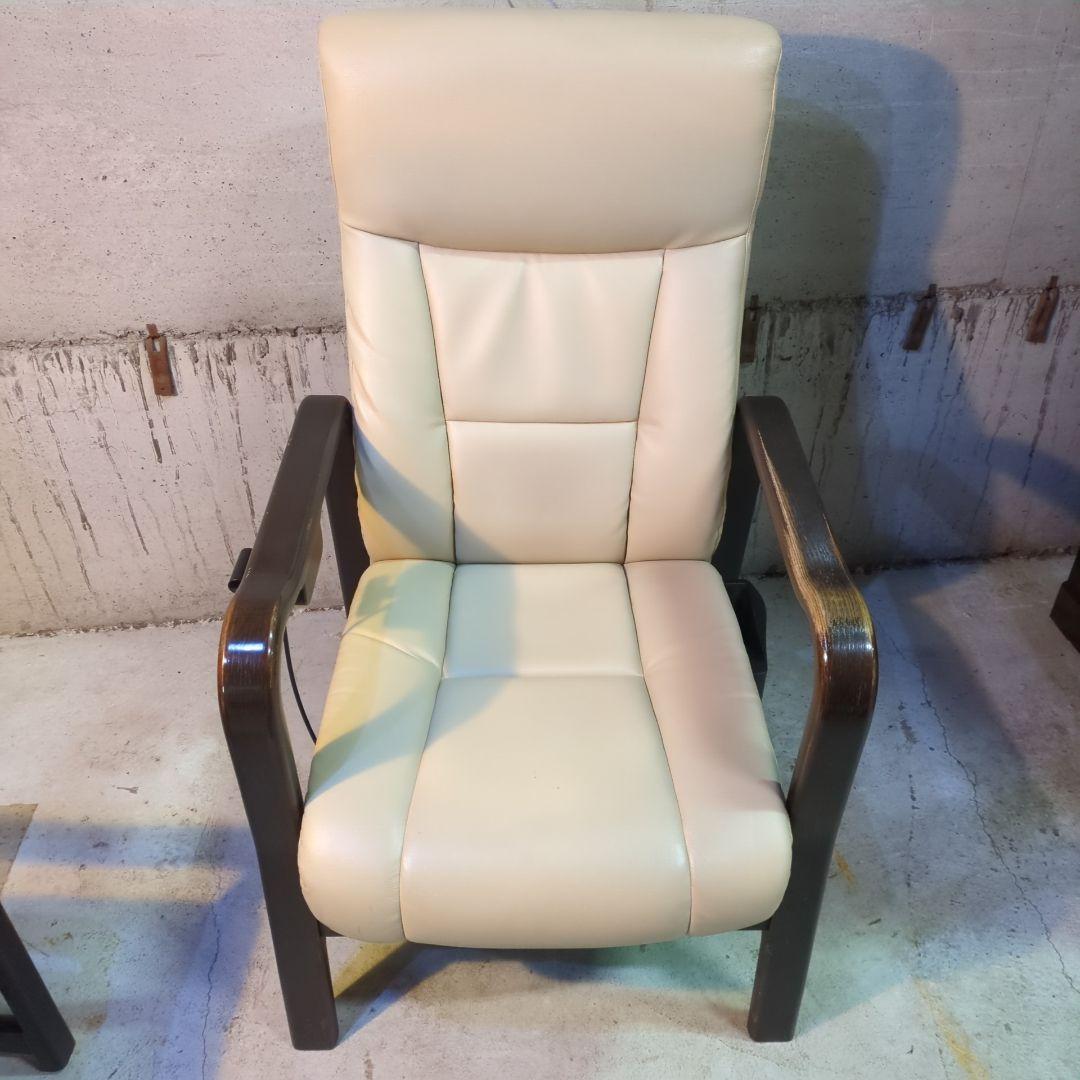 富士ファニチア FUJIFURNITURE リクライニングソファ＆オットマン