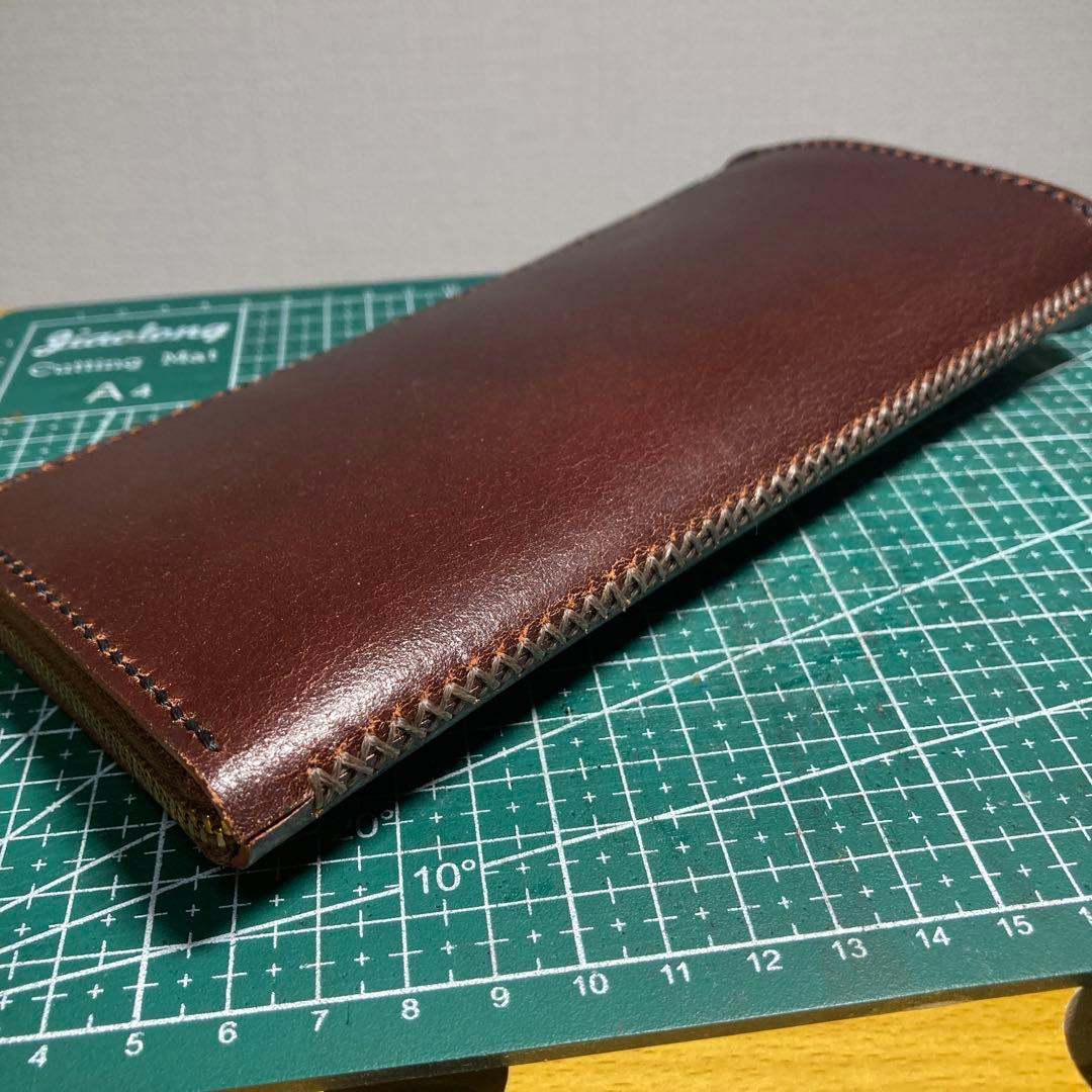 ハンドメイド　ブラウンヌメ革レザー長財布 ゴールドファスナー付き