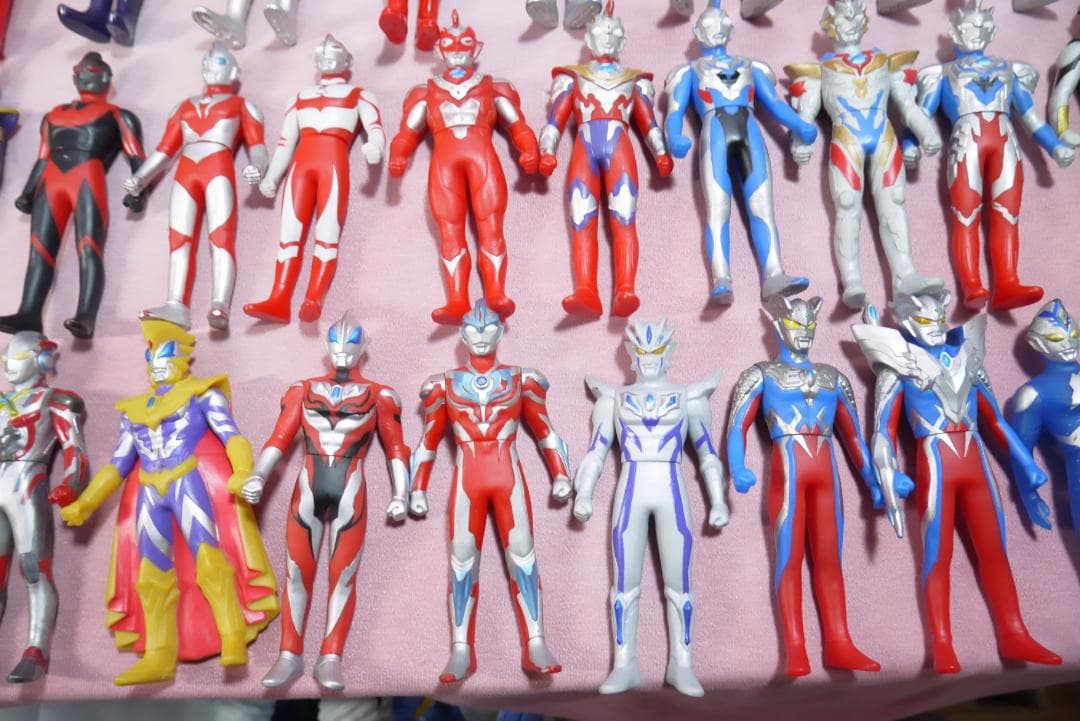 ウルトラヒーローシリーズ800サイズ　500サイズ　ビッグソフビ　95体