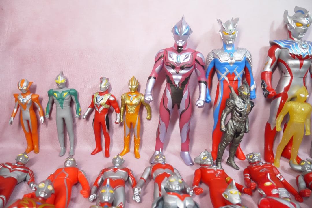 ウルトラヒーローシリーズ800サイズ　500サイズ　ビッグソフビ　95体