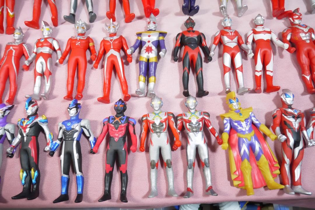 ウルトラヒーローシリーズ800サイズ　500サイズ　ビッグソフビ　95体