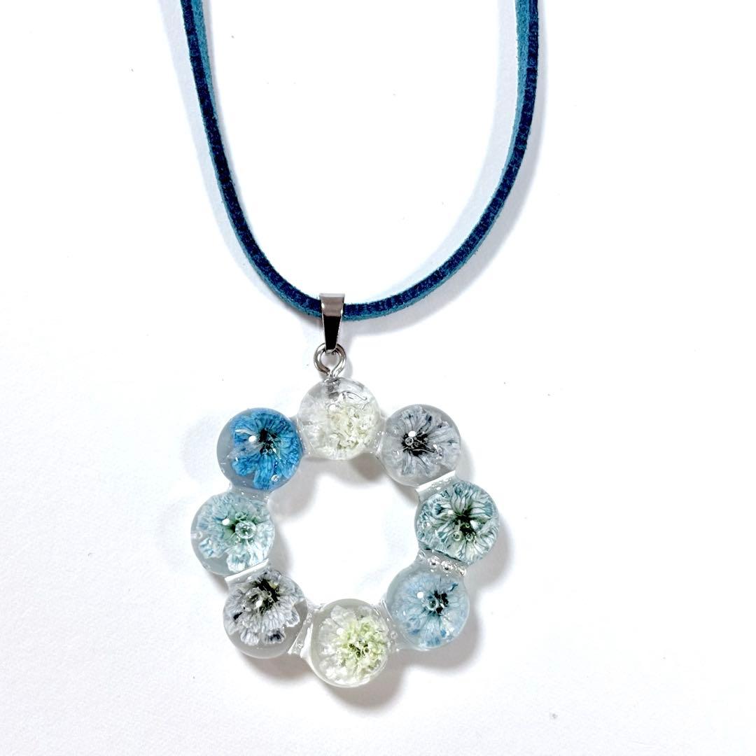 ブチ子と源☺︎☻様　レジンネックレス