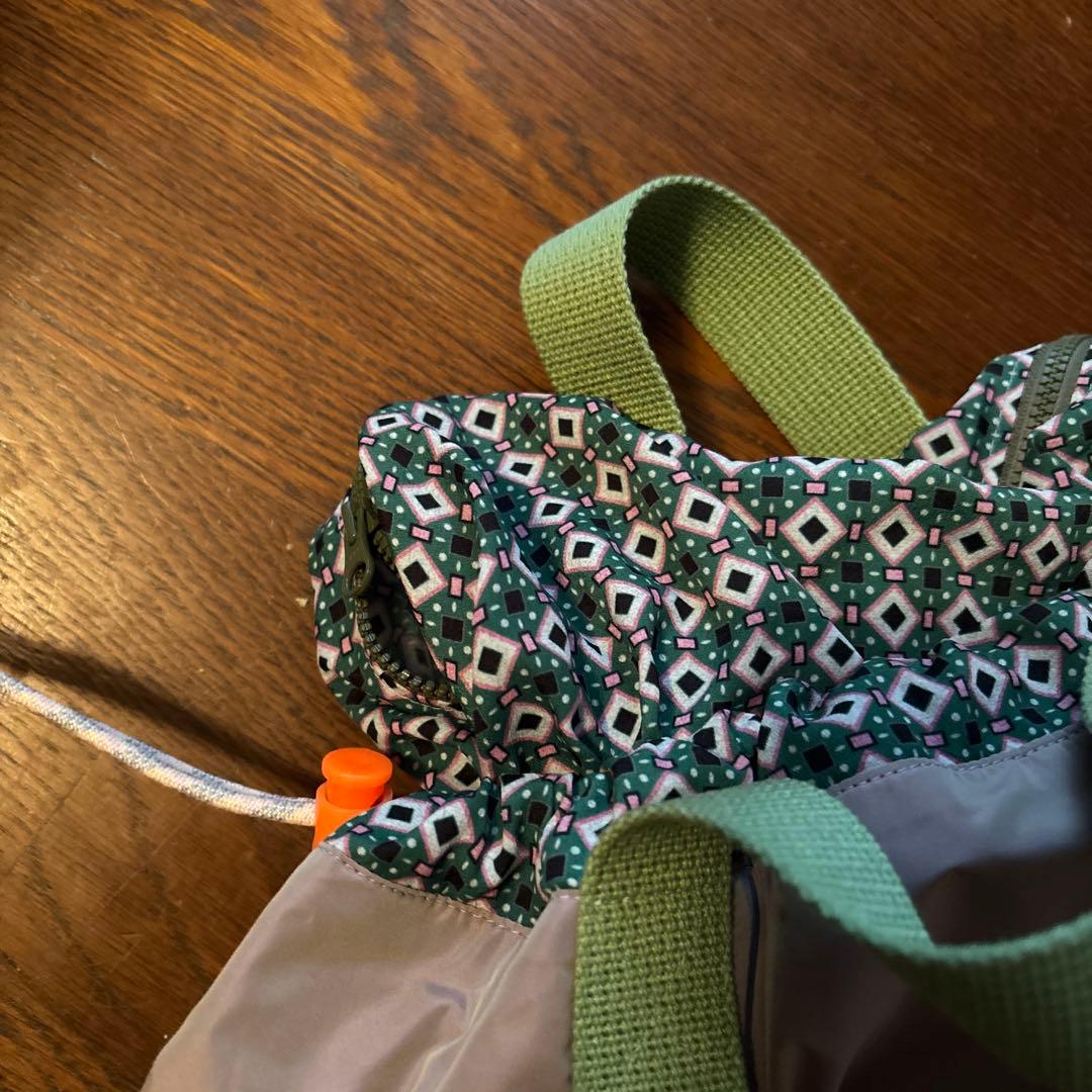 リュック　ナップザック　カラフル　おしゃれリュック　軽い　旅行　登山　エコバッグ