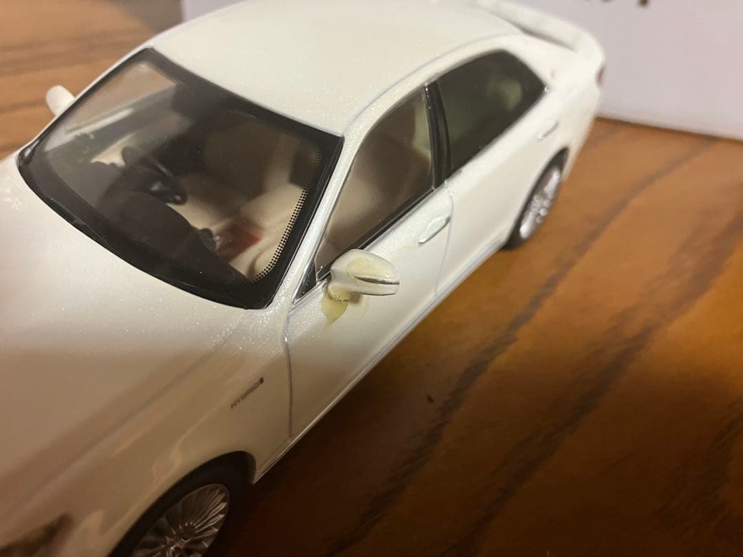 210系クラウンマジェスタ カラーサンプル　ミニカー　パール