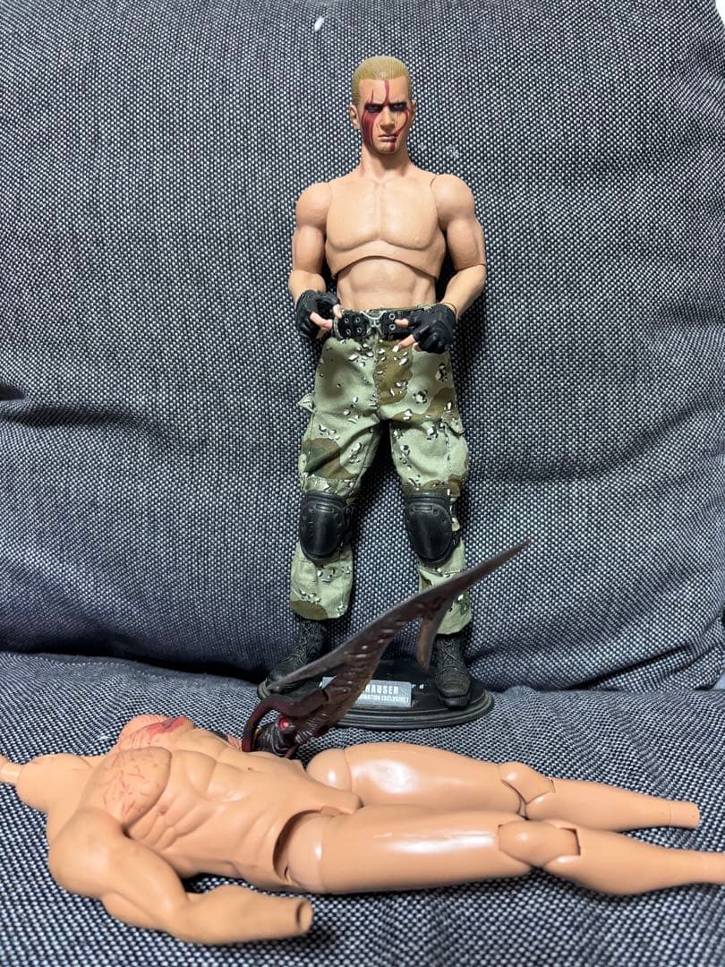 ホットトイズ　バイオハザード４　クラウザー　RE4 ダムトイズ　バイオ4