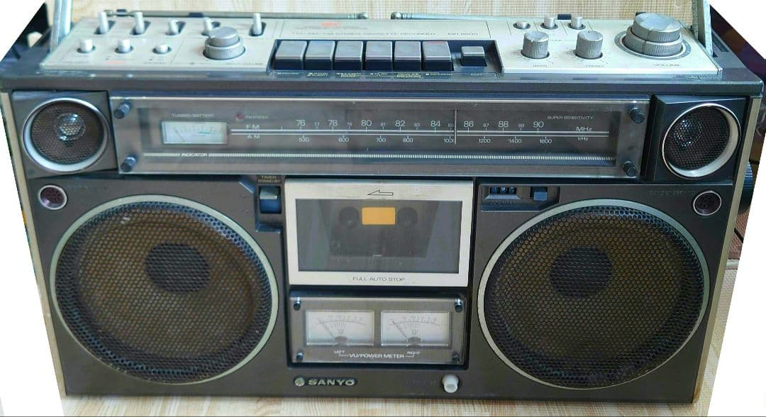 ■■【貴重・1979年製】SANYO　MR9600 ラジカセ