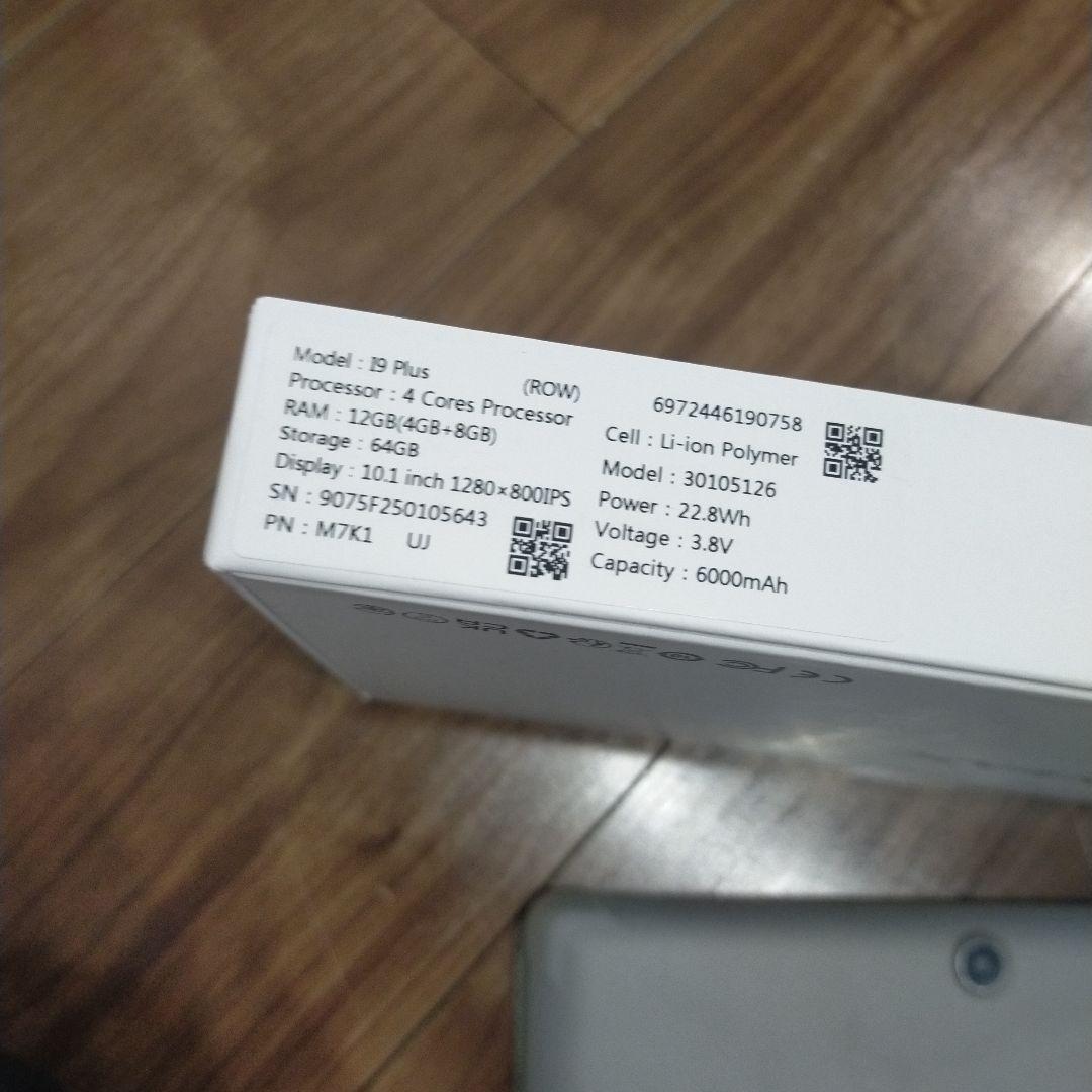 タブレット　10.1　BMAX　I9　12GB映画　ゲーム　SNS　ネット　良品