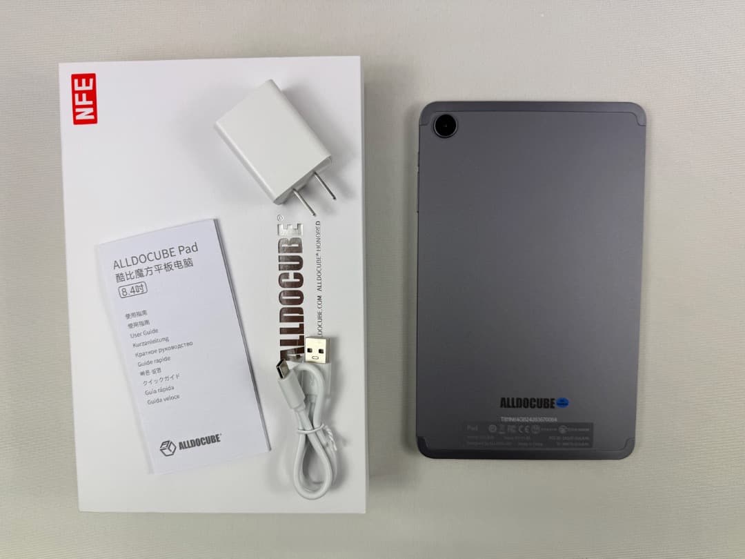 Alldocube iPlay50 mini 8.4インチタブレット＆ケース