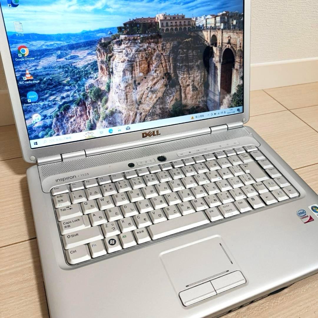 【美品】DELL オフィス ノートパソコン 白 シルバー 1525 PP29L