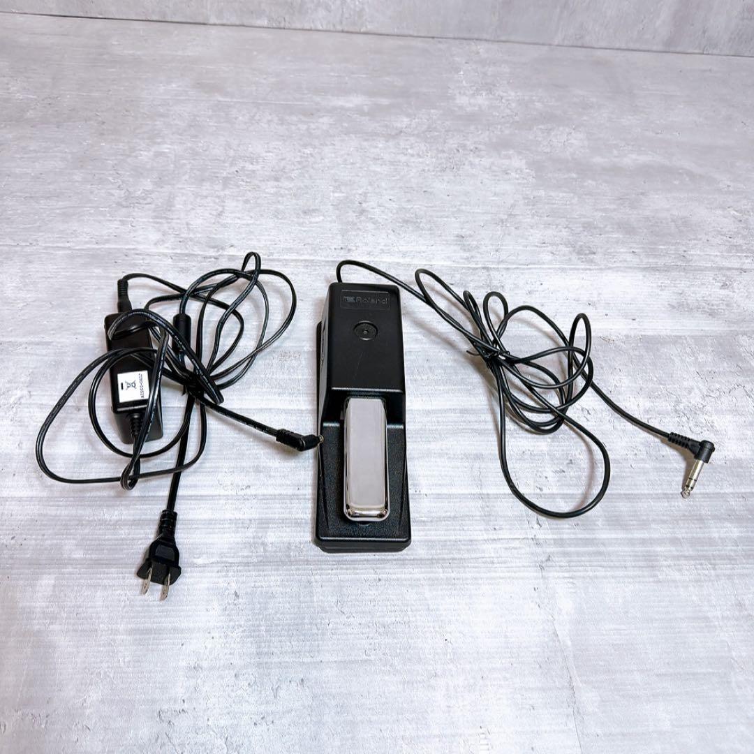 美品! Roland ローランド JUNO-DS61 ホワイト　付属品あり