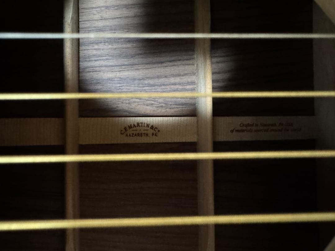 【値下げ】Martin HD-28 standard【美品・鳴ります】