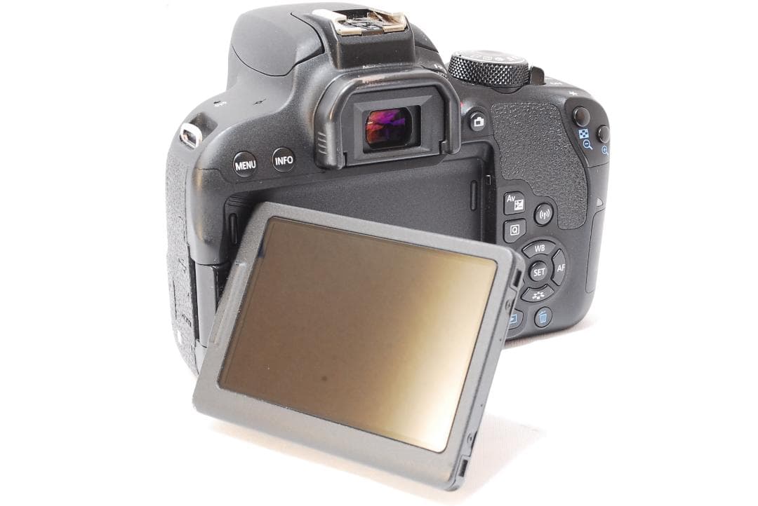 豪華フルセット✨Canon EOS KissX9i✨トリプルレンズ ストロボ付き